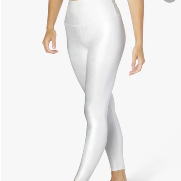 Beyond Yoga Pants - NWT Beyond Yoga high waisted leggings